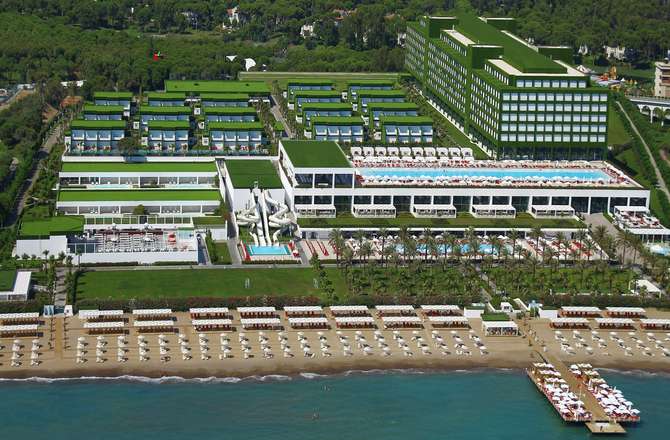 vakantie-naar-Adam Eve Hotel-mei 2025