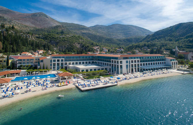 vakantie-naar-Admiral Grand Hotel-mei 2025