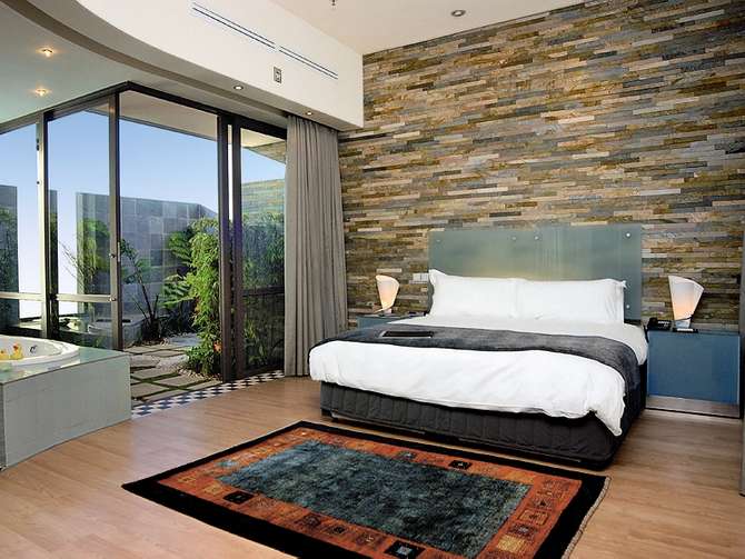 vakantie-naar-African Pride Melrose Arch-mei 2025