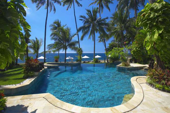 vakantie-naar-Alam Anda Ocean Front Resort Spa-mei 2025