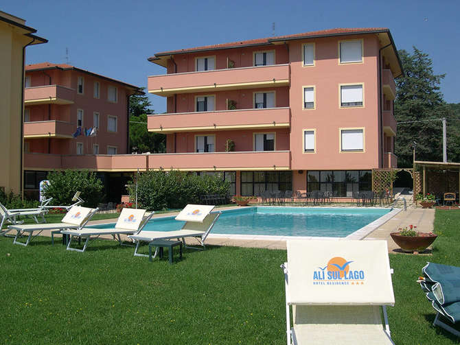 vakantie-naar-Ali Sul Lago Hotel Residence-mei 2025