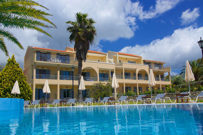 vakantie-naar-Alkioni Hotel-mei 2025
