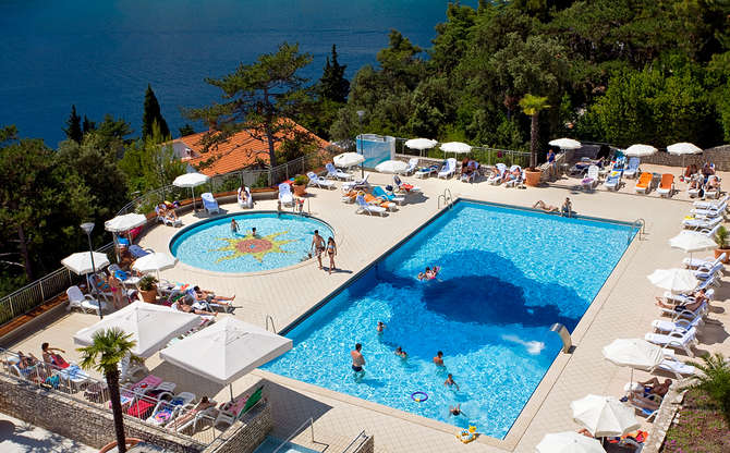 vakantie-naar-Allegro Sunny Hotel By Valamar-april 2024