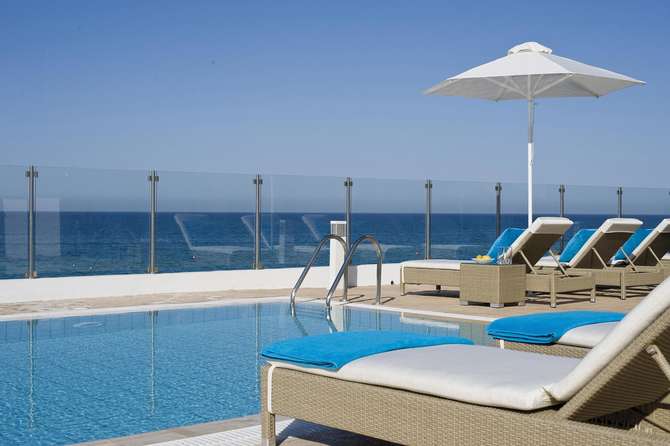 vakantie-naar-Althea Kalamies Villas Deluxe-mei 2025