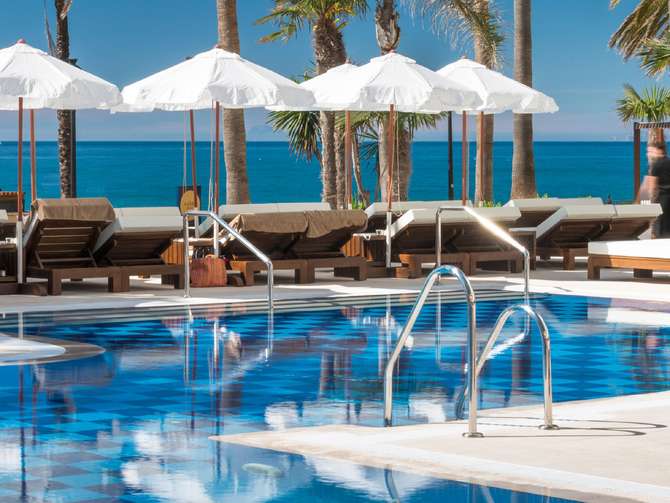 vakantie-naar-Amare Marbella Beach Hotel-mei 2025