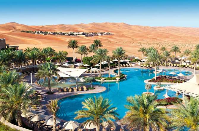 vakantie-naar-Anantara Qasr Al Sarab Desert Resort-april 2024