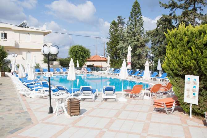vakantie-naar-Anastasia Hotel-mei 2025