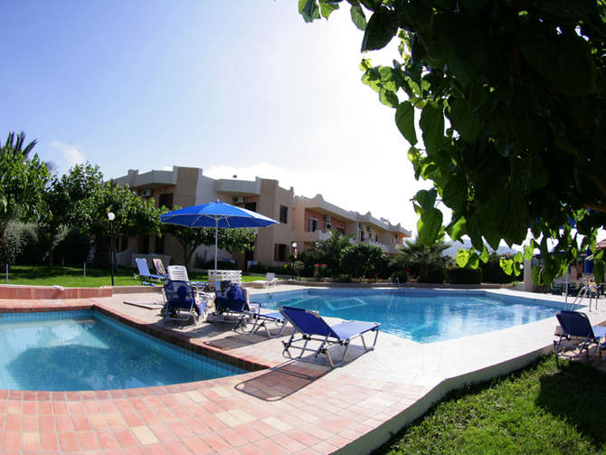 vakantie-naar-Angel Village Hotel-mei 2025