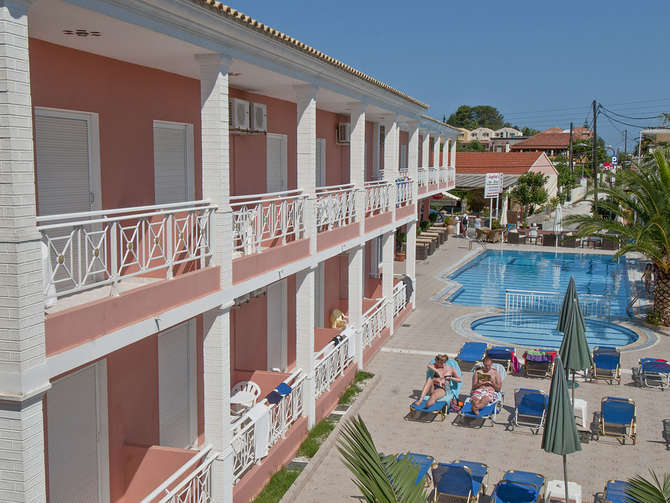 vakantie-naar-Angelina Hotel-juni 2025