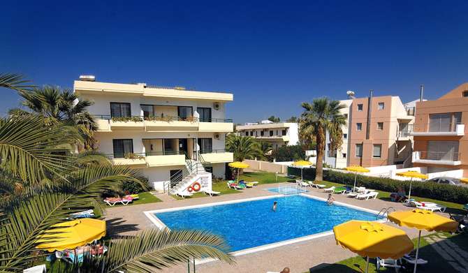 vakantie-naar-Anita Aparthotel-mei 2025