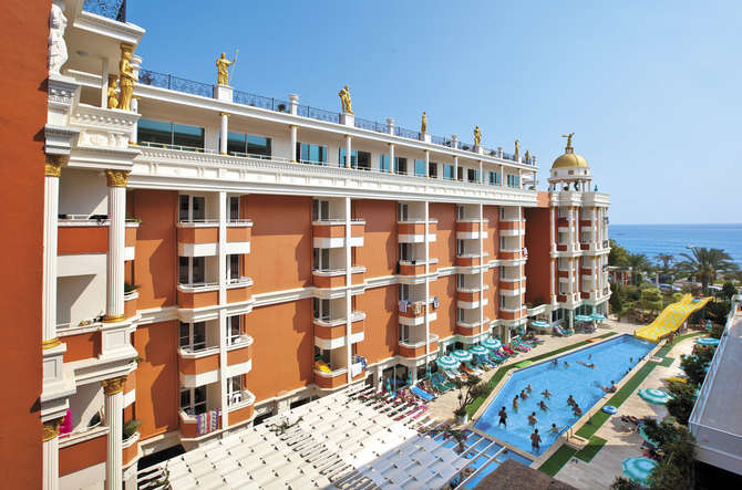 vakantie-naar-Antique Roman Palace Hotel-mei 2025