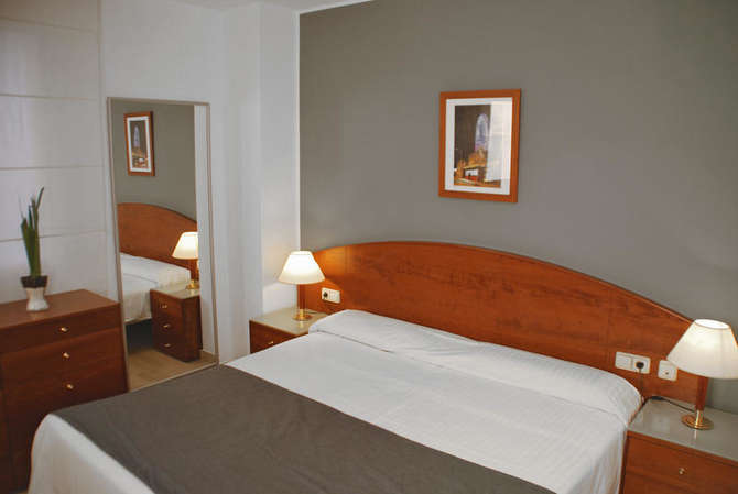 vakantie-naar-Aparthotel Napols-mei 2025
