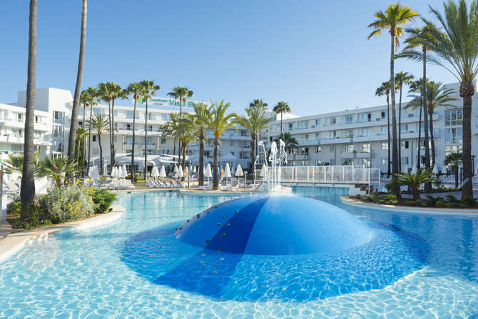 vakantie-naar-Aparthotel Protur Vista Badia-mei 2025