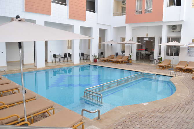 vakantie-naar-Aparthotel Sofines-mei 2025