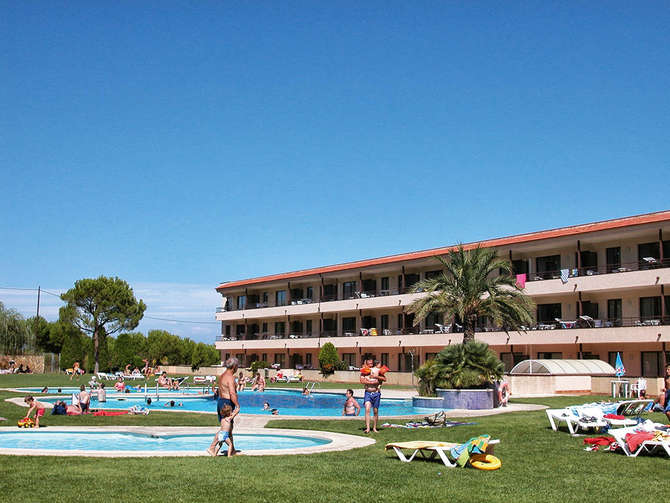 vakantie-naar-Aparthotel Village Golf Beach-mei 2025