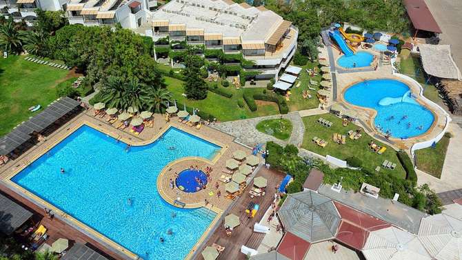 vakantie-naar-Apollonia Beach Hotel-mei 2025
