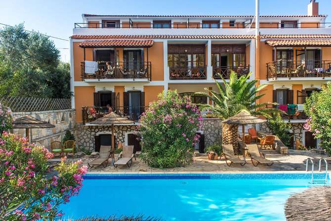 vakantie-naar-Appartementen Athina-mei 2025