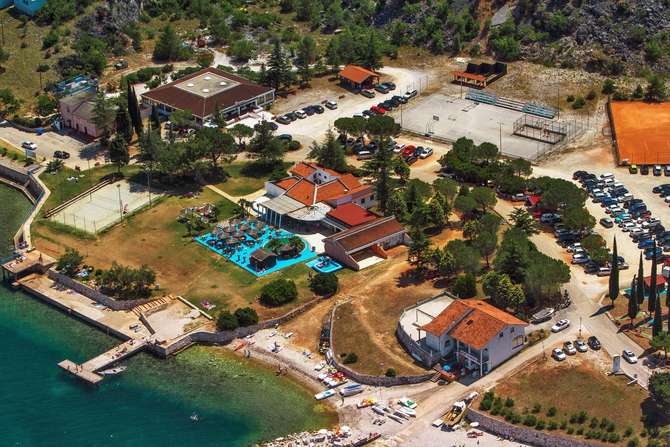 vakantie-naar-Appartementen Kanegra Plava Laguna-mei 2025
