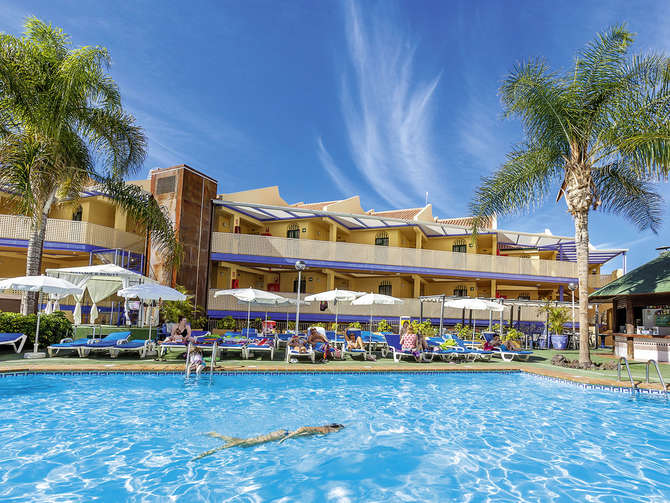 vakantie-naar-Appartementen Playa Olid-april 2024