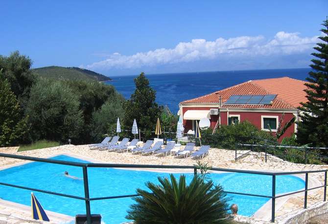 vakantie-naar-Apraos Bay Hotel-mei 2025