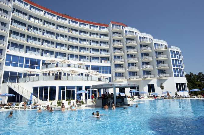 vakantie-naar-Aqua Azur-mei 2025