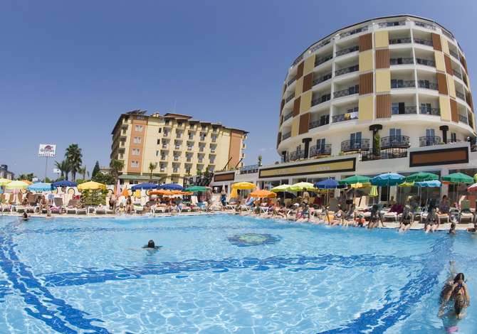 vakantie-naar-Arabella World Hotel-mei 2025