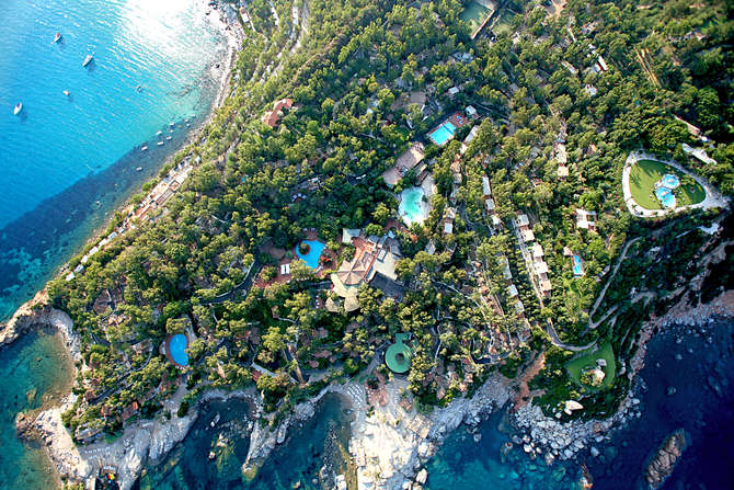 vakantie-naar-Arbatax Park Resort Telis-mei 2025