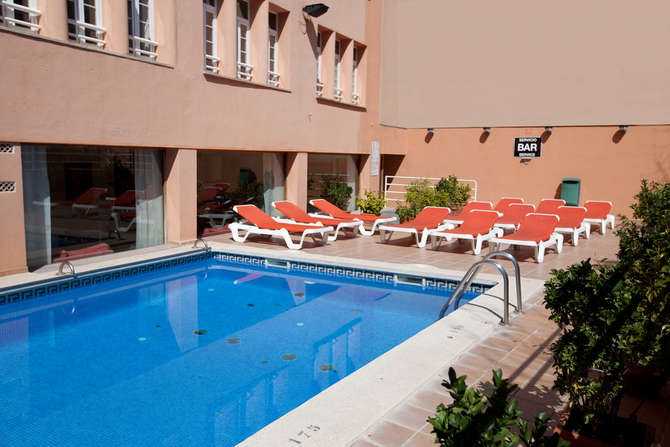 vakantie-naar-Armadams Hotel-mei 2025