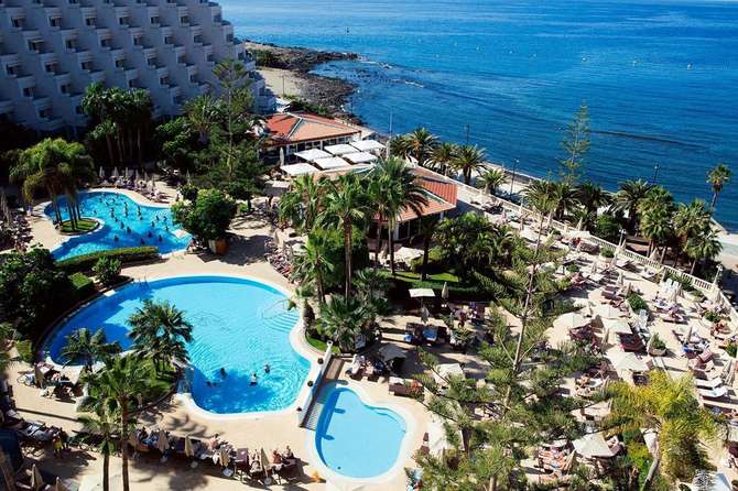 vakantie-naar-Arona Gran Hotel Spa-mei 2025
