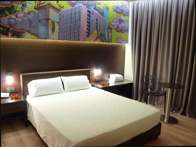 vakantie-naar-Athens City Hotel-mei 2025