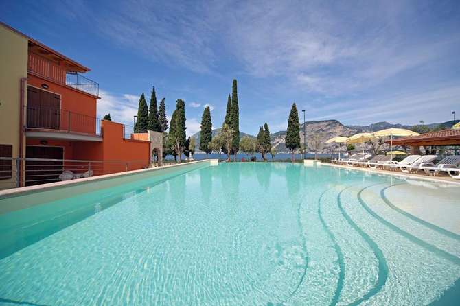 vakantie-naar-Atlantide Villaggio Albergo-mei 2025