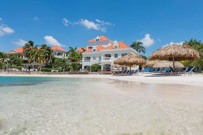 vakantie-naar-Avila Beach Hotel-mei 2025