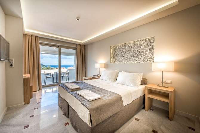 vakantie-naar-Azure Resort-mei 2025