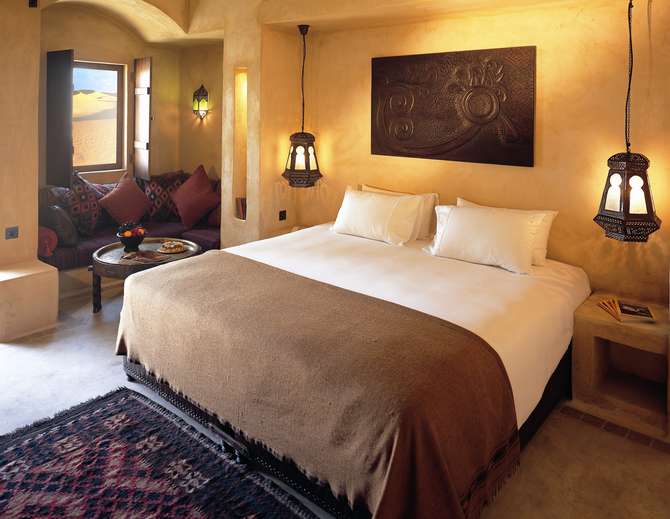 vakantie-naar-Bab Al Shams Desert Resort Spa-april 2024