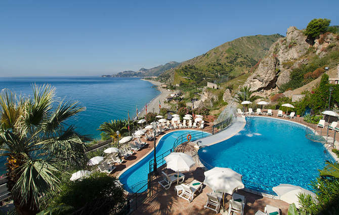 vakantie-naar-Baia Taormina Grand Palace Spa-mei 2025