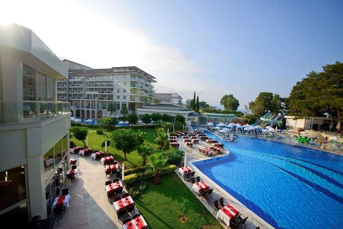 vakantie-naar-Barut Kemer-april 2024