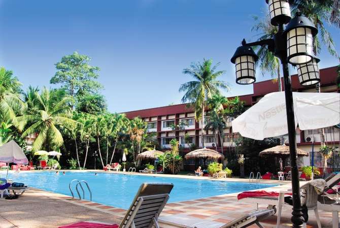 vakantie-naar-Basaya Beach Hotel Resort-mei 2025