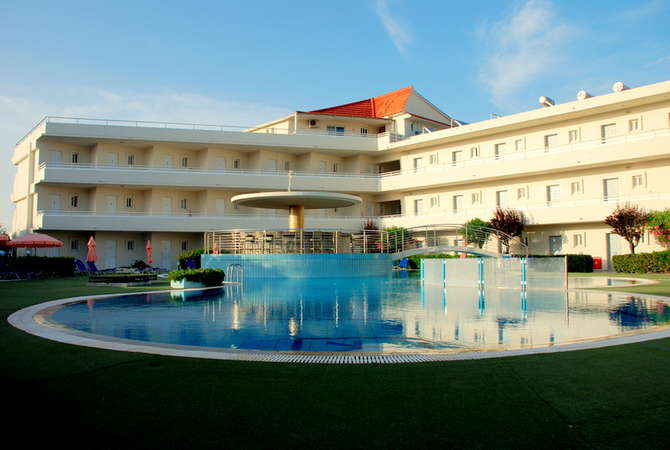 vakantie-naar-Bayside Hotel Katsaras-mei 2025