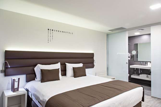 vakantie-naar-Bcn Urban Hotels Gran Rosellon-mei 2025