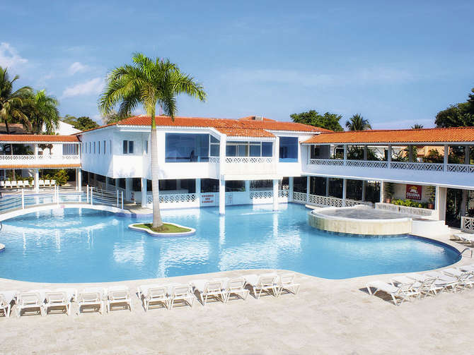 vakantie-naar-Beach House Playa Dorada Hotel-maart 2024