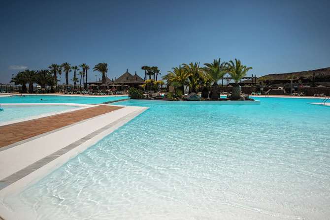 vakantie-naar-Beatriz Costa Spa-mei 2025