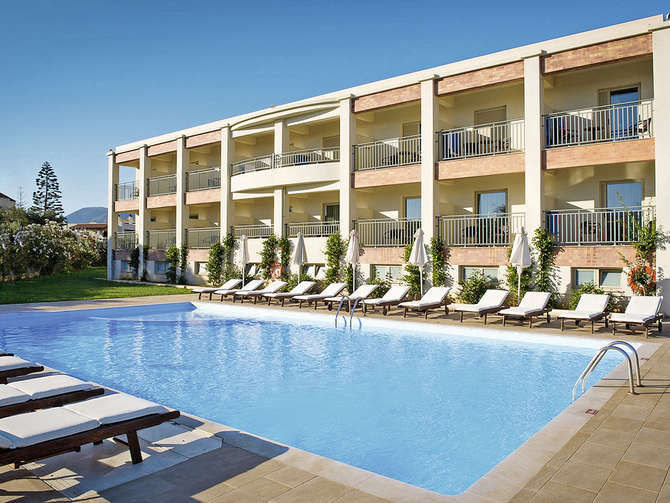vakantie-naar-Bella Beach Hotel-mei 2025