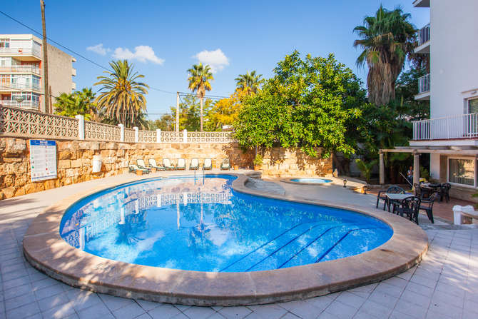 vakantie-naar-Ben Hur Aparthotel-mei 2025