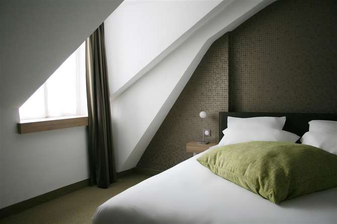 vakantie-naar-Best Western Hotel Litteraire Arthur Rimbaud-mei 2025