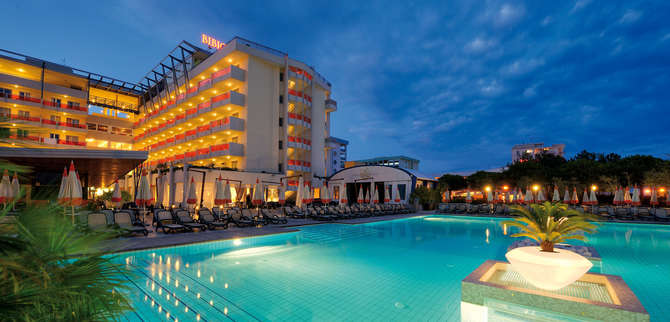 vakantie-naar-Bibione Palace-mei 2025