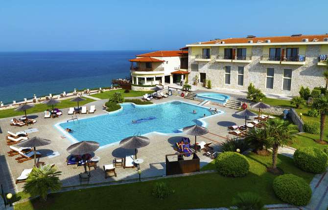 vakantie-naar-Blue Bay Hotel-mei 2025