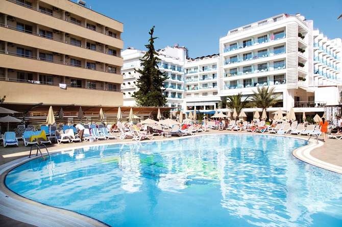 vakantie-naar-Blue Bay Platinum-mei 2025