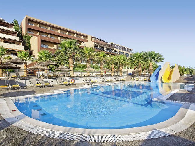 vakantie-naar-Blue Bay Resort Spa-mei 2025