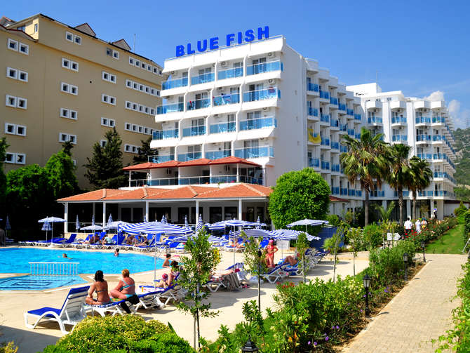 vakantie-naar-Blue Fish Hotel-april 2024