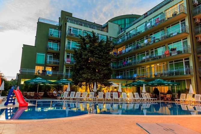 vakantie-naar-Boomerang Hotel-mei 2025